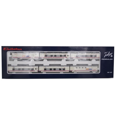 Lot 12 - Electrotren HO gauge model railways, ref E3272 Renfe/SNCF Hotel Talgo 'Elipsos, V-VI