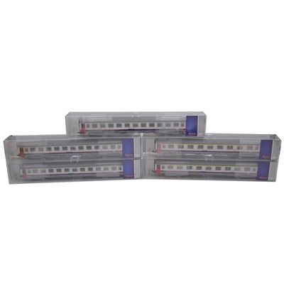 Lot 35 - Five Roco HO gauge model railway SNCB / NNBS passenger coaches