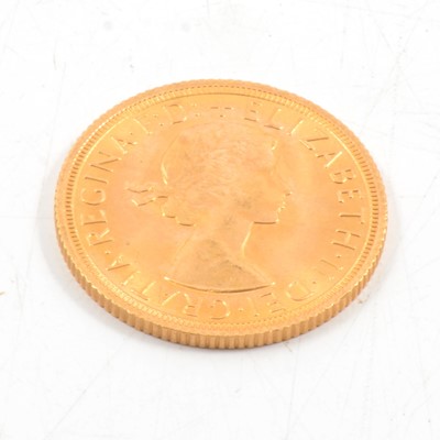 Lot 357 - Elizabeth II gold Sovereign, 1967
