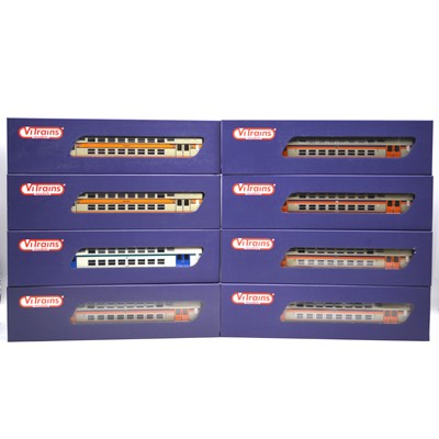 Lot 102 - Eight ViTrains Models HO gauge model passenger coaches