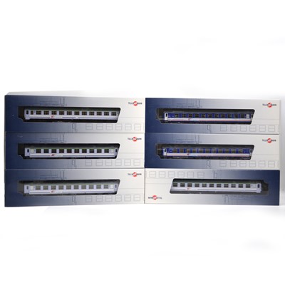 Lot 109 - Tillig Bahn HO gauge model railway passenger coaches, six including ref 74797 Schlafwagen