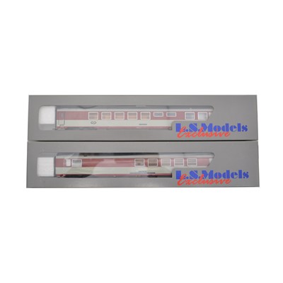 Lot 160 - Two LS Models Exclusive HO model railway Restaurant cars.