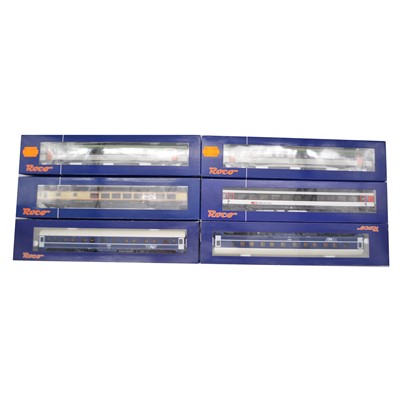 Lot 178 - Six Roco HO gauge model railway passenger coaches