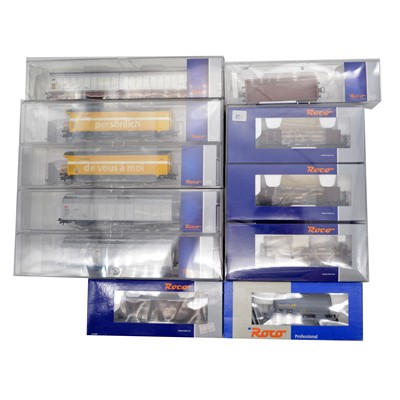 Lot 185 - Eight Roco HO gauge model railways rolling-stock and vans