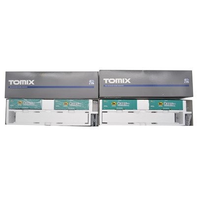 Lot 560 - Tomix HO model railway passenger coaches, two HO-731 freight containers 106, both boxed.