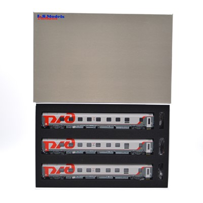 Lot 219 - LS Models Exclusive HO passenger coach set, ref 48112 PIO set 1 Moscou Paris WLABmz