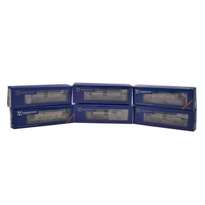 Lot 226 - Six Sudexpress HO gauge model railway tanker wagons and van