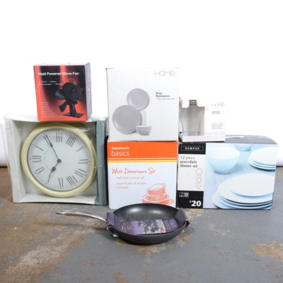 Lot 293 - Various boxes of kitchenalia, as new.