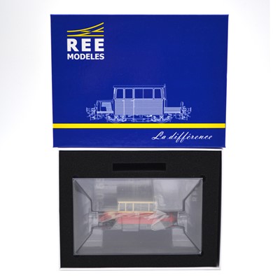 Lot 265 - Ree Modeles HO gauge model railway locomotive ref MB-074 DU65 6.042 SUD-EST, boxed.