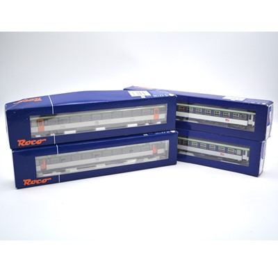 Lot 359 - Four Roco HO gauge model railway passenger coaches
