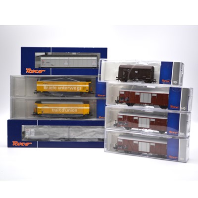 Lot 362 - Seven Roco HO gauge model railway rolling-stock and vans