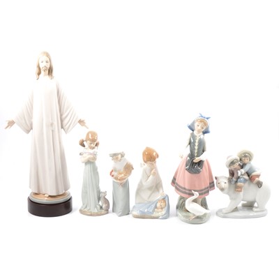 Lot 8 - Six Lladro figurines.