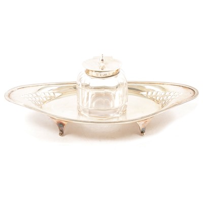 Lot 70 - Silver ink stand, marks worn