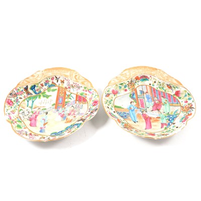 Lot 11 - Pair of Cantonese porcelain dessert dishes