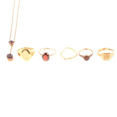 Lot 244 - A collection of gold jewellery.