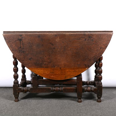 Lot 414 - joined oak gateleg table