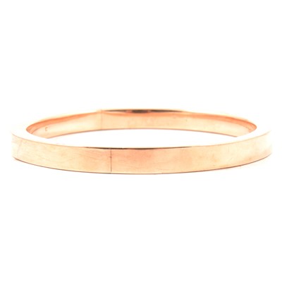 Lot 162 - A 9 carat rose gold upper arm slave bangle.