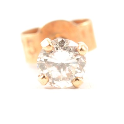 Lot 139 - A single diamond stud earring.