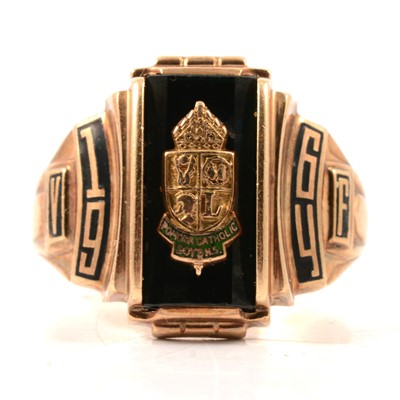 Lot 96 - 10K American Pomona catholic Boys High School ring 1964.