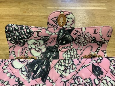 Lot 433 - Chanel - a Limited Edition "Coco" handbag.