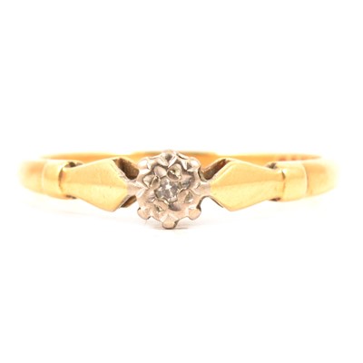 Lot 11 - A diamond solitaire ring.