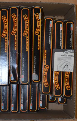 Lot 85 - Fourteen Mainline OO gauge model railway passenger coaches, boxed.