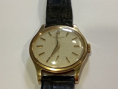 Lot 309 - Patek Philippe - a gentleman's yellow metal wristwatch.