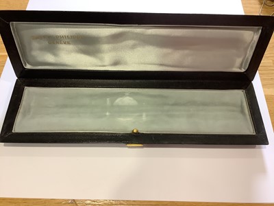 Lot 309 - Patek Philippe - a gentleman's yellow metal wristwatch.