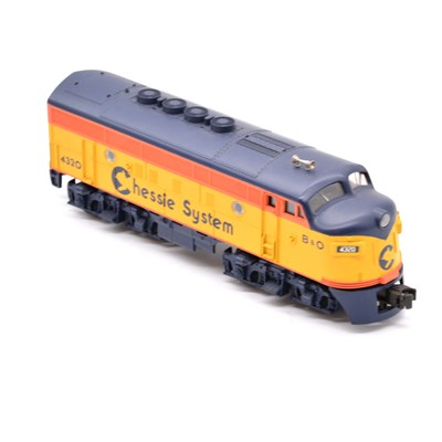 Lot 14 - MTH Electric Trains O gauge model railway locomotive, F-3A diesel car B&O 'Chessie System'