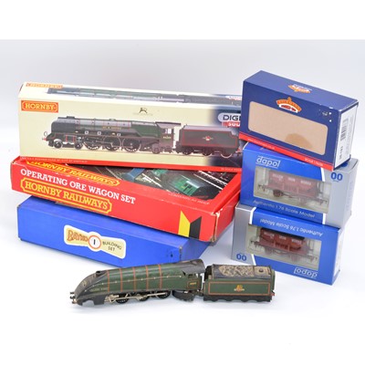 Lot 91 - Hornby OO gauge model railway, including Hornby R2782XS etc.