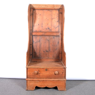 Lot 475 - Victorian pine lambing chair