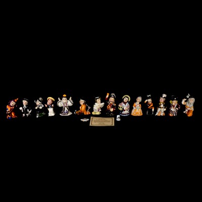 Lot 19 - Shorter & Son  Limited Edition of The Gilbert & Sullivan Jug Collection