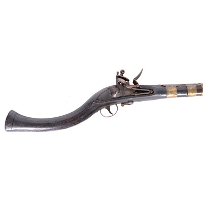 Lot 16 - Arab flintlock gun