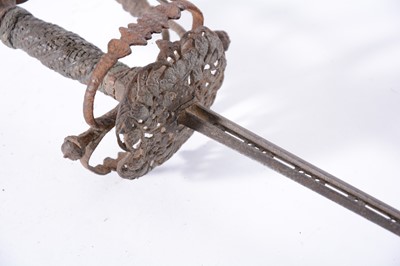 Lot 83 - English rapier