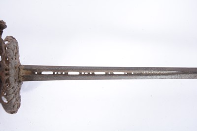 Lot 83 - English rapier