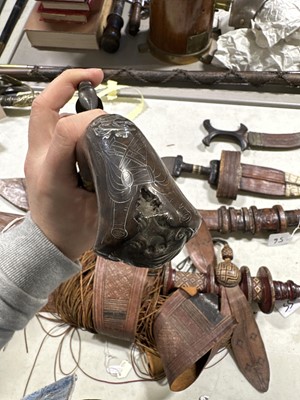 Lot 6 - Flintlock boxlock side-by-side double barrel pistol