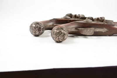 Lot 8 - Pair of flintlock pistols