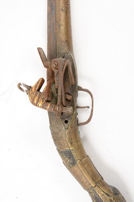 Lot 9 - Turkish flintlock pistol and an Arab pistol