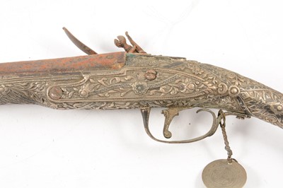 Lot 9 - Turkish flintlock pistol and an Arab pistol
