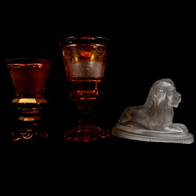 Lot 42 - Three pieces of 19th century glassware