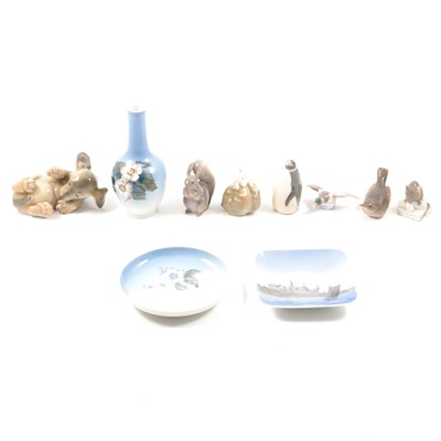 Lot 4 - Small collection of Royal Copenhagen porcelain
