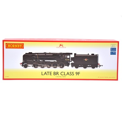 Lot 156 - Hornby OO gauge locomotive, BR 2-10-0 Class 9F, boxed