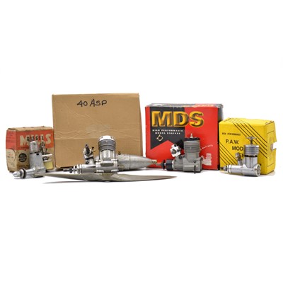 Lot 30 - Four aero model aircraft box