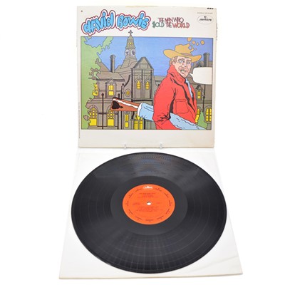 Lot 240 - David Bowie LP vinyl record test pressing, Heroes, white RCA label / David Bowie LP vinyl record, The Man Who Sold the World, US pressing SR-61325