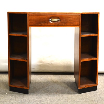 Lot 382 - Modern Art Deco-style dressing table