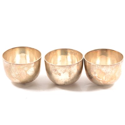 Lot 238 - Three small silver tumbler cups, Tessiers, London 1973