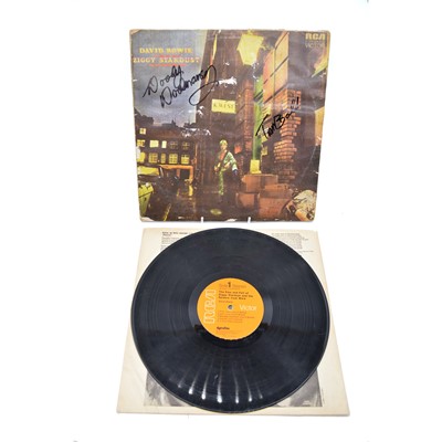 Lot 61 - David Bowie LP vinyl record, The Rise and Fall of Ziggy Stardust signed.