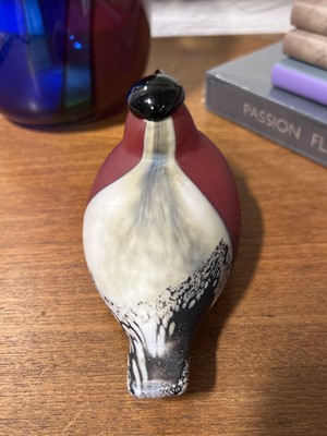 Lot 551 - Oiva Toikka for Iittala, a 'Bullfinch' glass bird