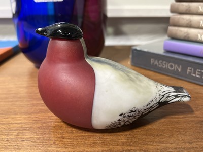 Lot 551 - Oiva Toikka for Iittala, a 'Bullfinch' glass bird