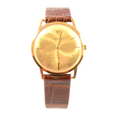 Lot 332 - Luxor - a gentleman's yellow metal wristwatch.
